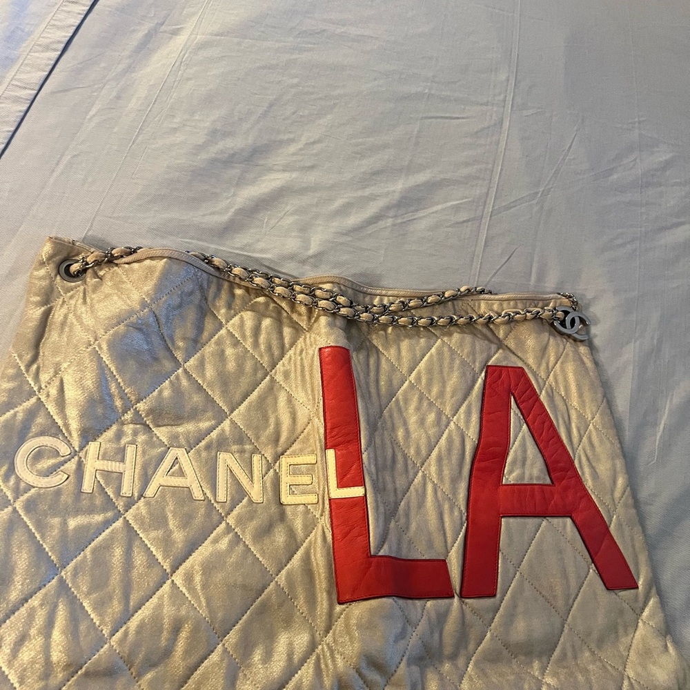 Chanel Silver and Red Quilted Shoulder Bag